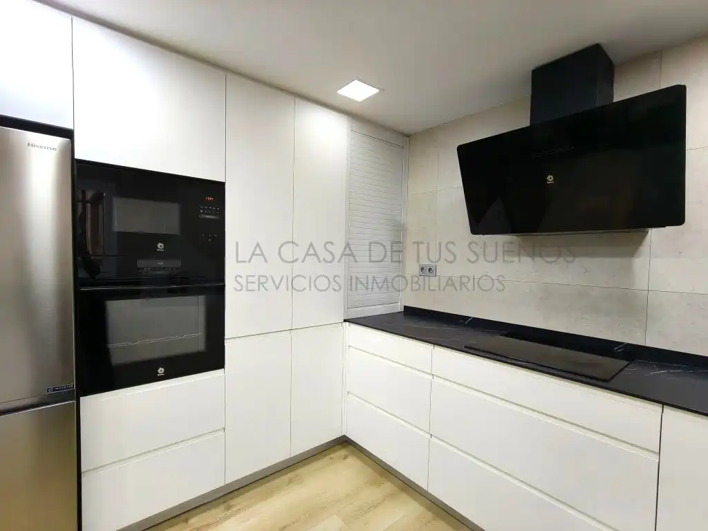 Flat for sale in Avenida Madrid De, Petrer