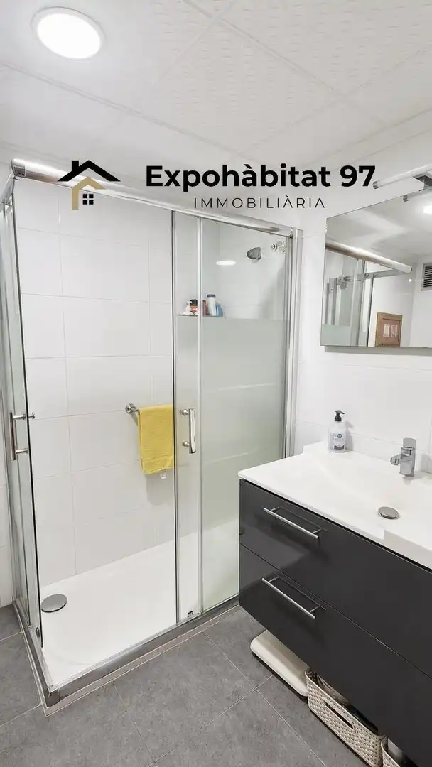 Apartament amb ascensor en venda a Carrer CARLES RIBA 5, imagen 12