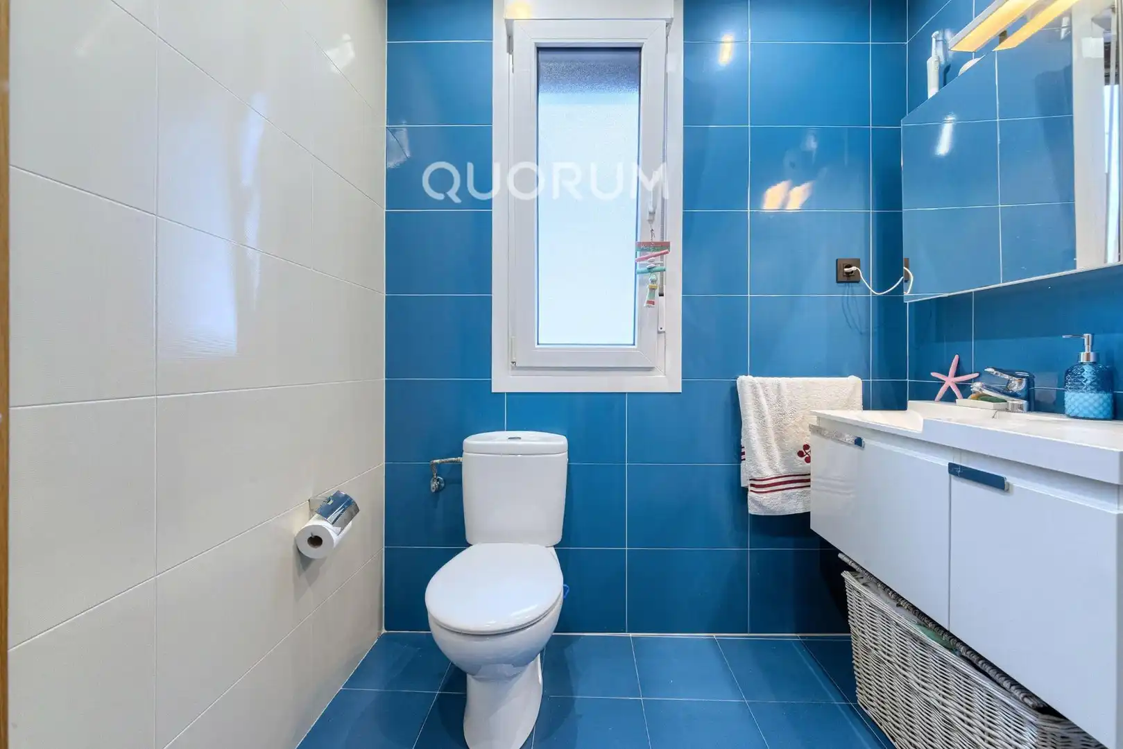 Baño de Piso en venta en Basauri  con Calefacción y Balcón