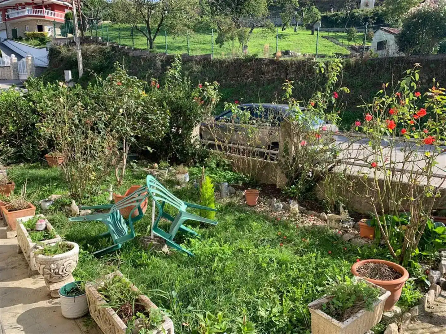 Jardín de Planta baja en venta en Lena con Jardín privado, Trastero y Amueblado