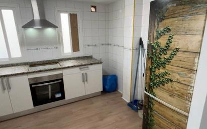Kitchen of Flat for sale in San Juan de Aznalfarache  with Air Conditioner and Furnished