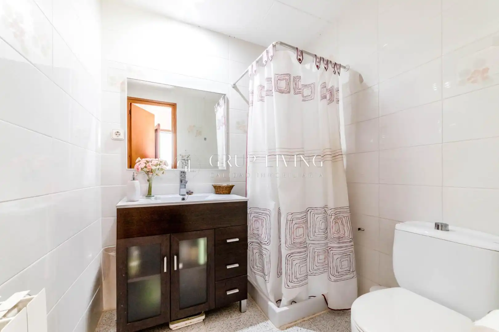 Baño de Casa o chalet en venta en Vilanova i la Geltrú con Calefacción, Jardín privado y Terraza