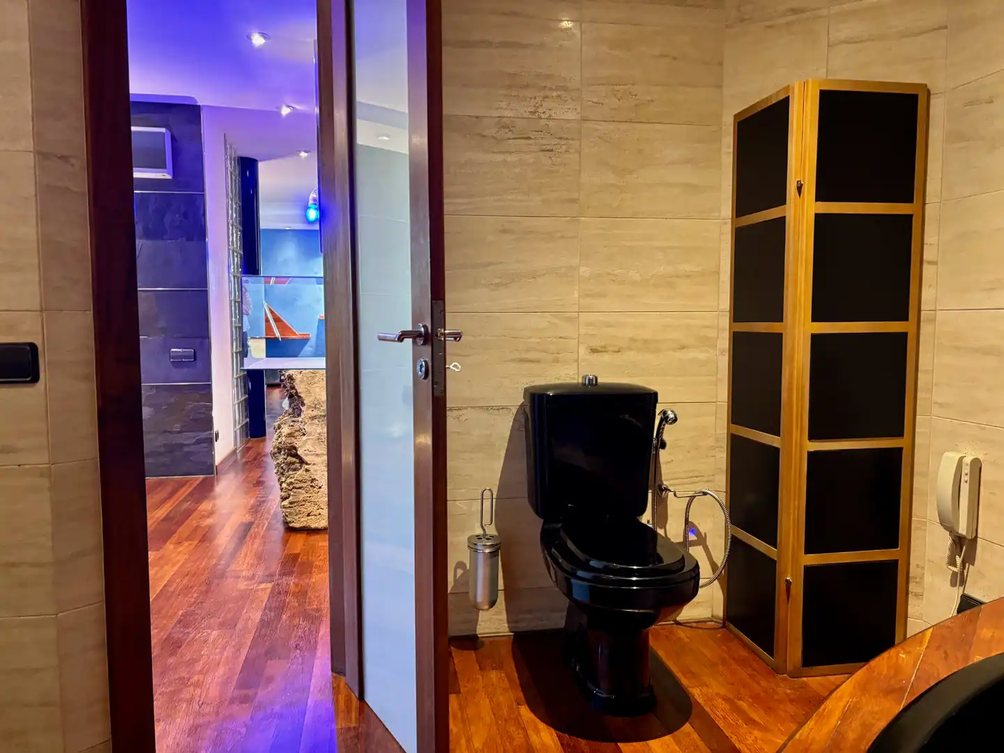 Baño de Piso en venta en  Palma de Mallorca con Aire acondicionado, Terraza y Trastero