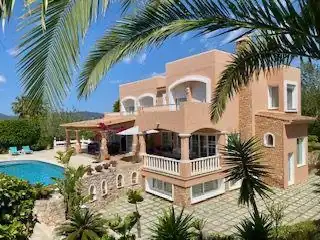 Chalet con jardín en venta en Carrer d'Azorin 3