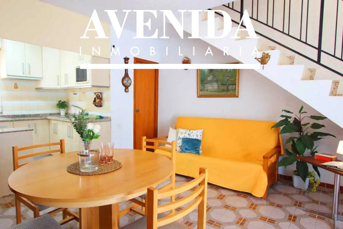 Houses for sale in Oropesa del Mar / Orpesa  with Air Conditioner and Terrace