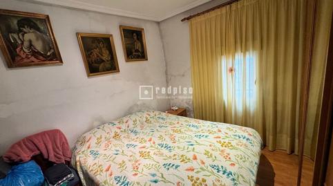 Foto 5 de Piso en venta en Monte Perdido, Palomeras Bajas, Madrid