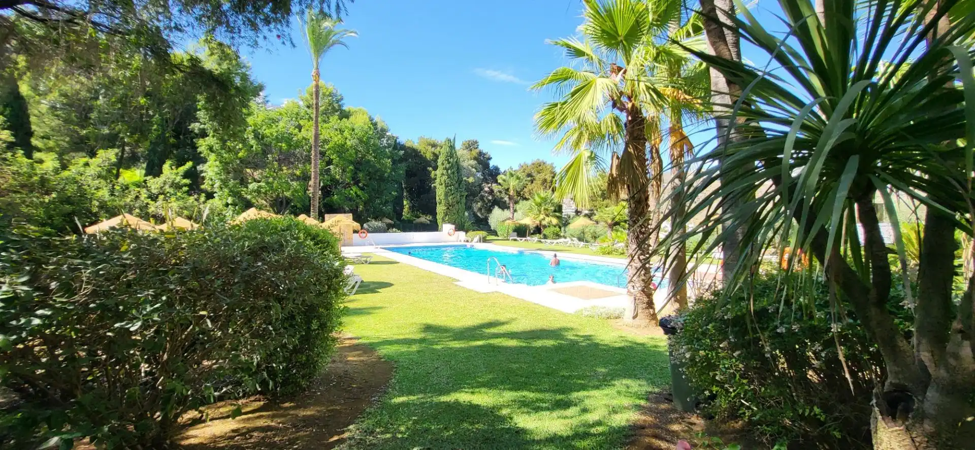 Garden of Apartments for rent in Benahavís  with Air Conditioner, Heating and Private garden
