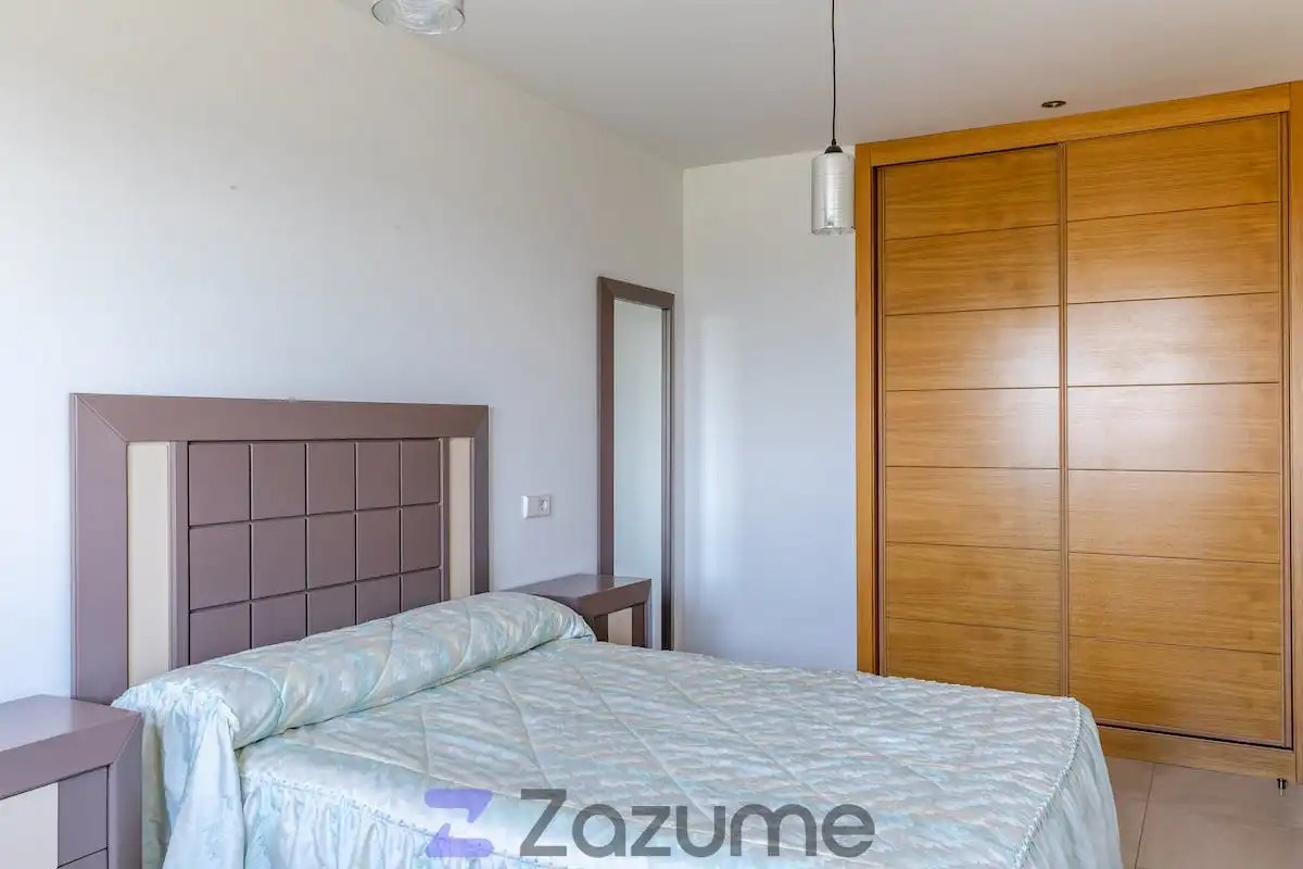 Bedroom of Flat for rent in Madrid  with Air Conditioner, Private garden and Terrace