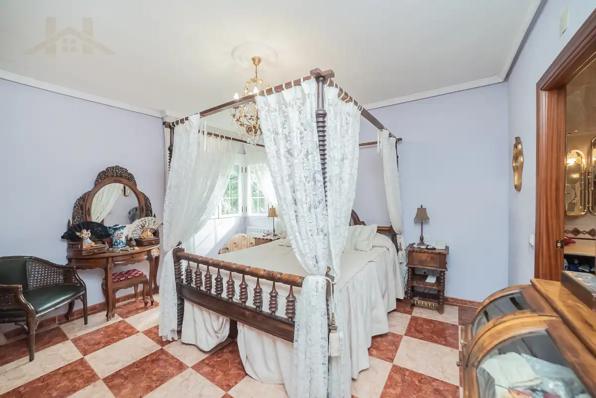 Bedroom of Houses for sale in Arroyomolinos (Madrid)  with Air Conditioner, Heating and Private garden