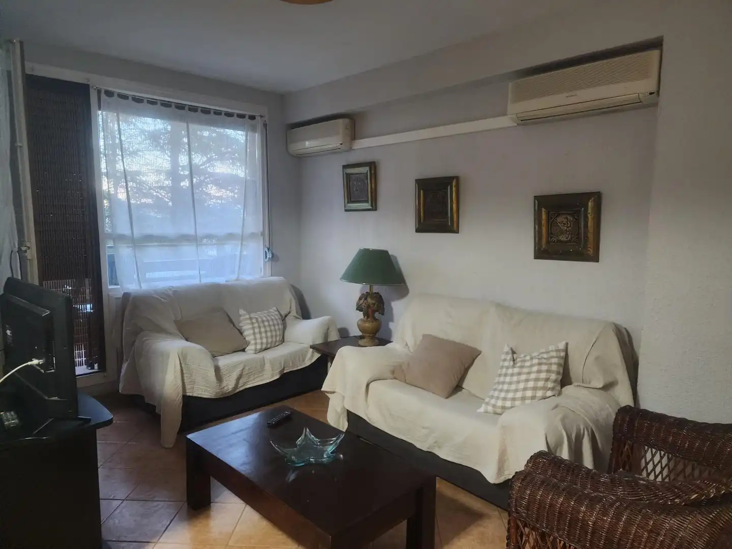 Wohnzimmer von Wohnung zur Miete in Jaca mit Heizung, Privatgarten und Terrasse