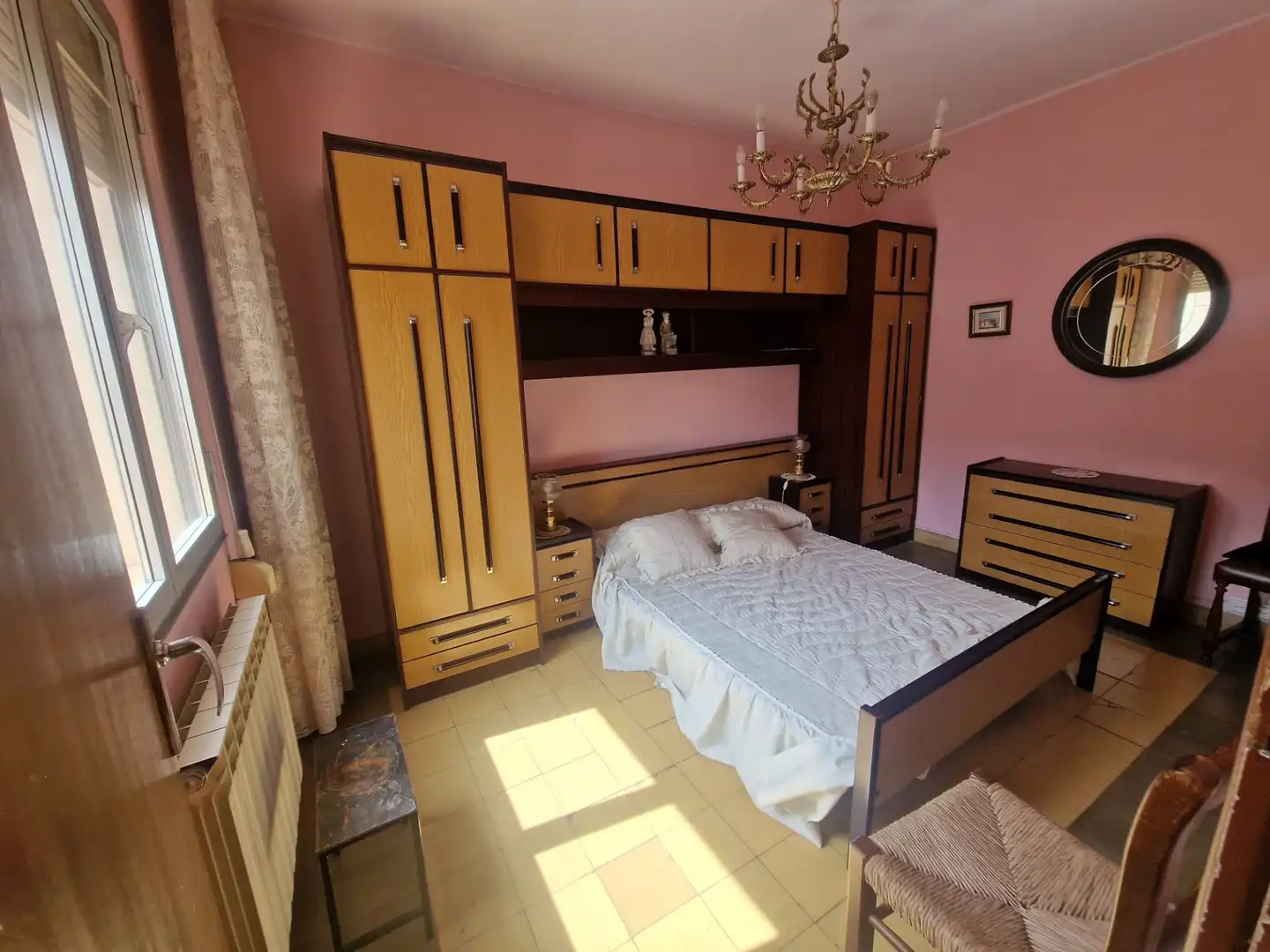 Habitación de Piso en venta en  Logroño con Calefacción y Amueblado