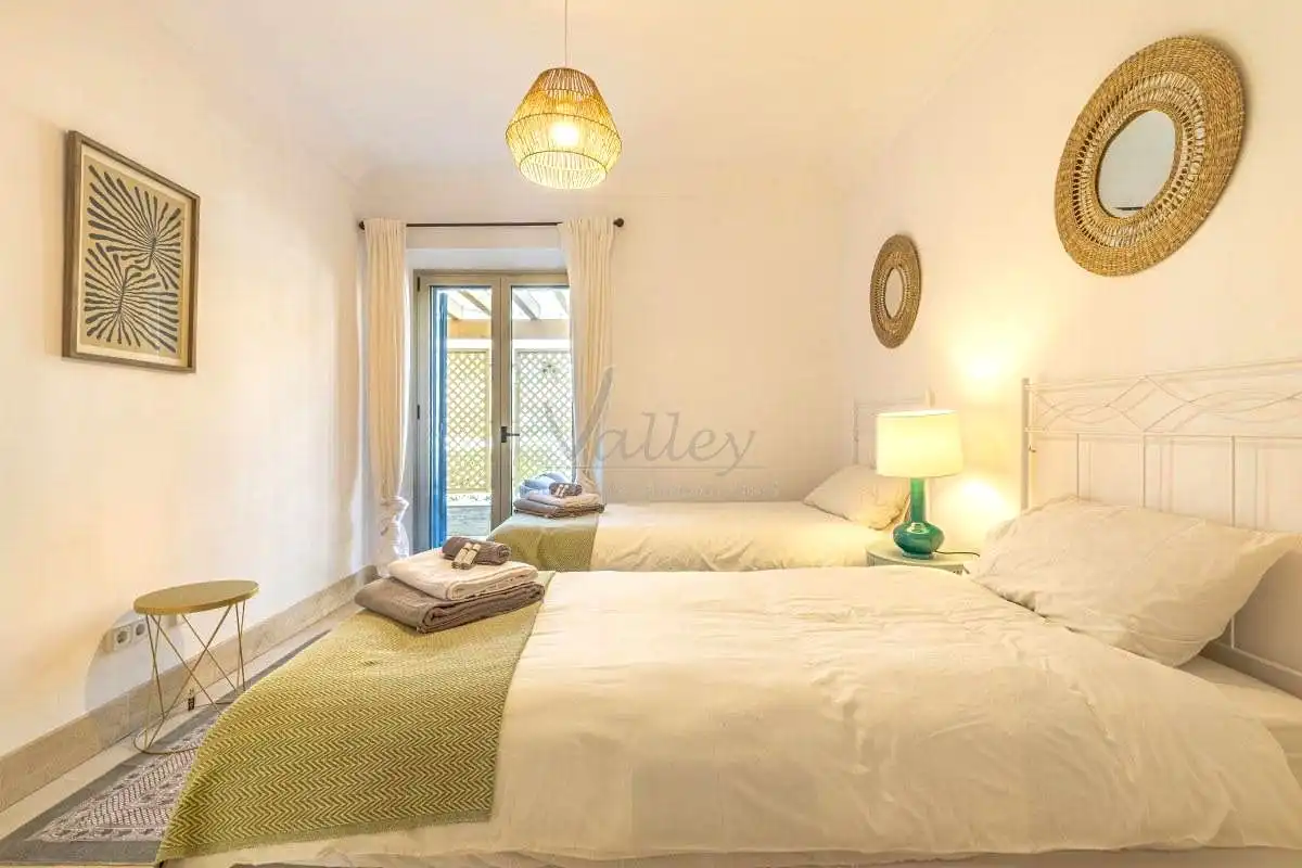 Bedroom of Flat for rent in Sotogrande  with Air Conditioner, Terrace and Furnished
