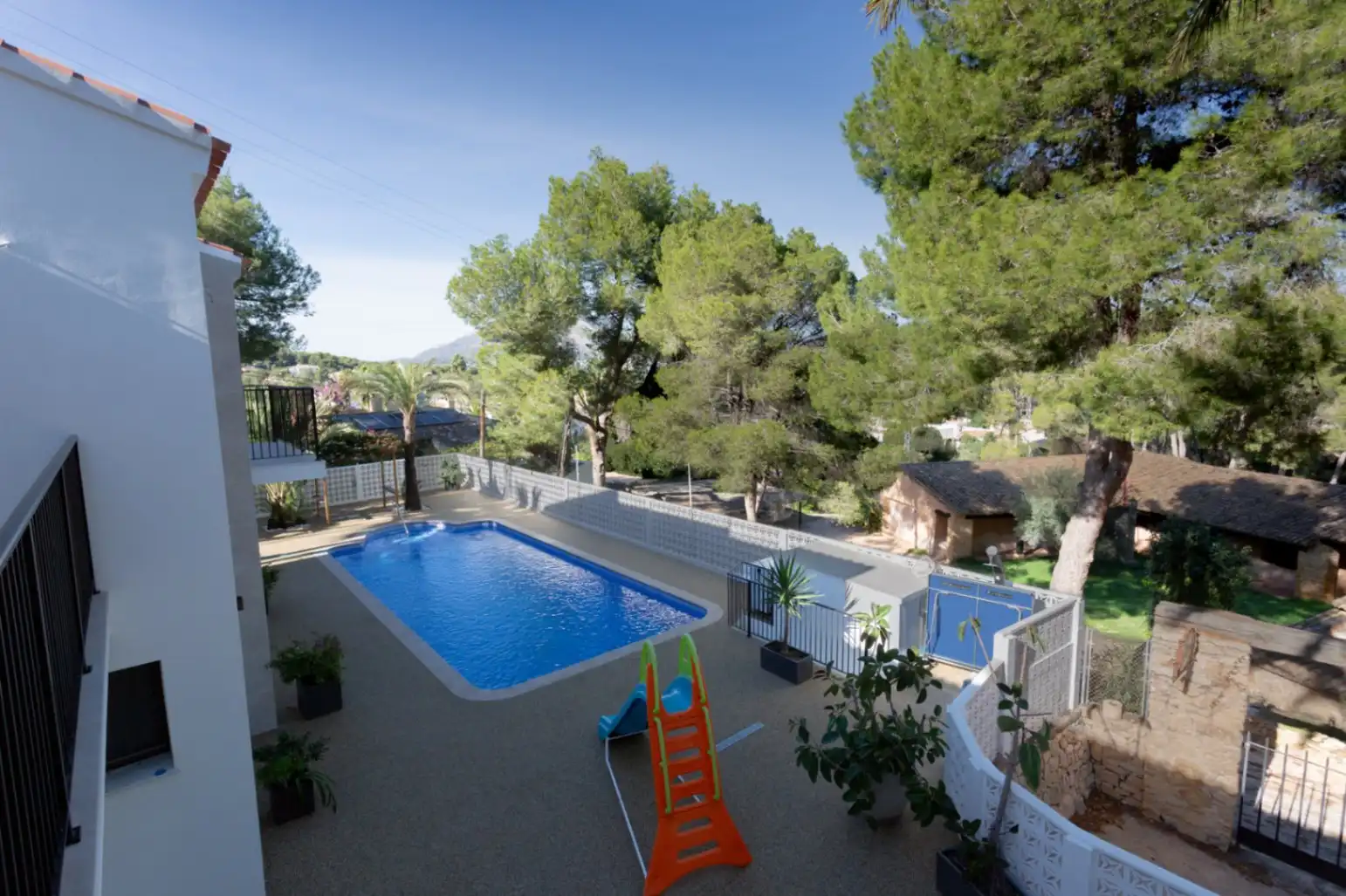 Swimming pool of Houses for sale in Jávea / Xàbia  with Air Conditioner, Heating and Private garden
