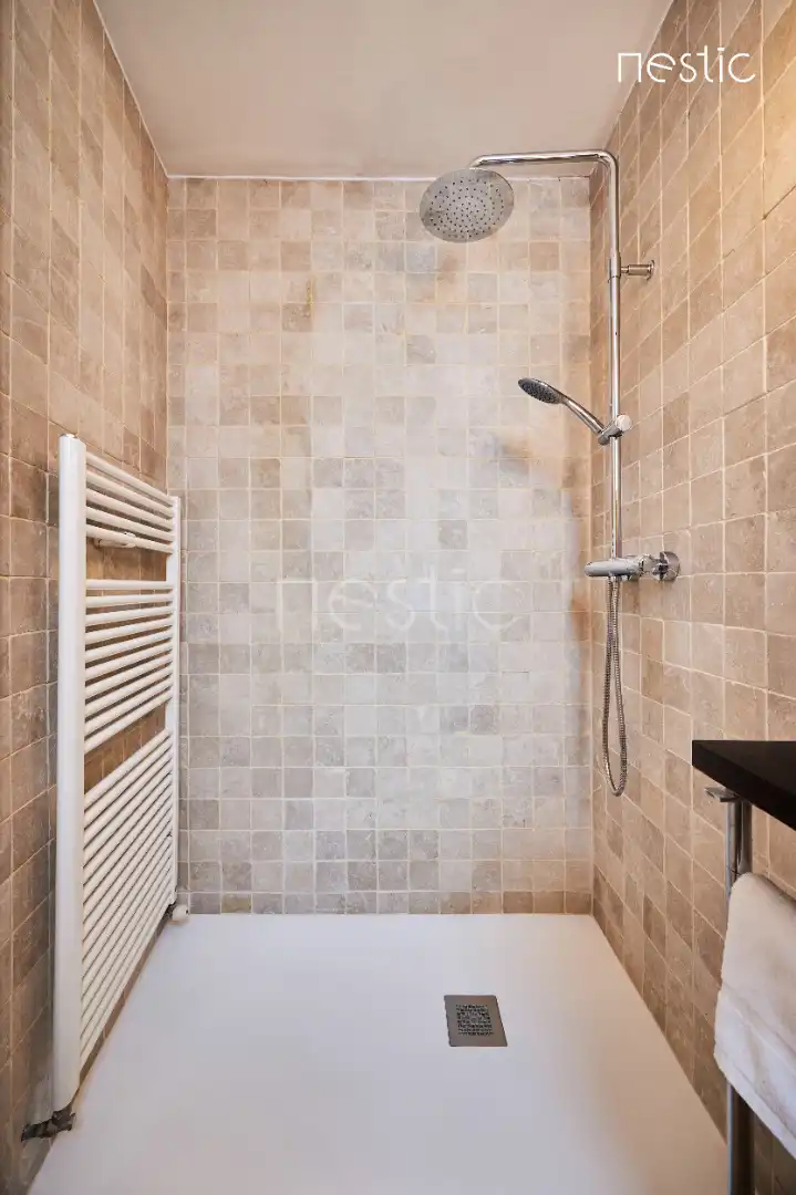 Badezimmer von Wohnungen zur Miete in Madrid mit Klimaanlage, Heizung und Terrasse