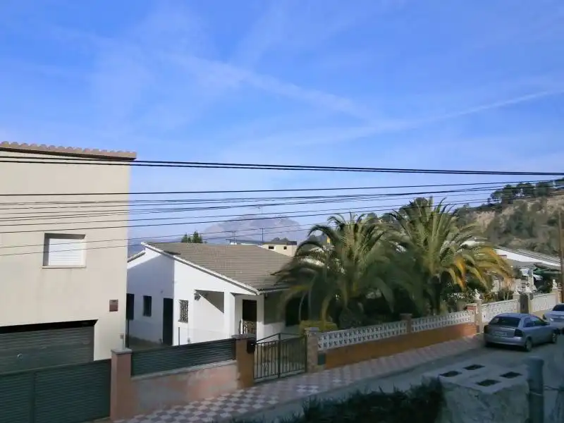 Vista exterior de Residencial en venta en Abrera
