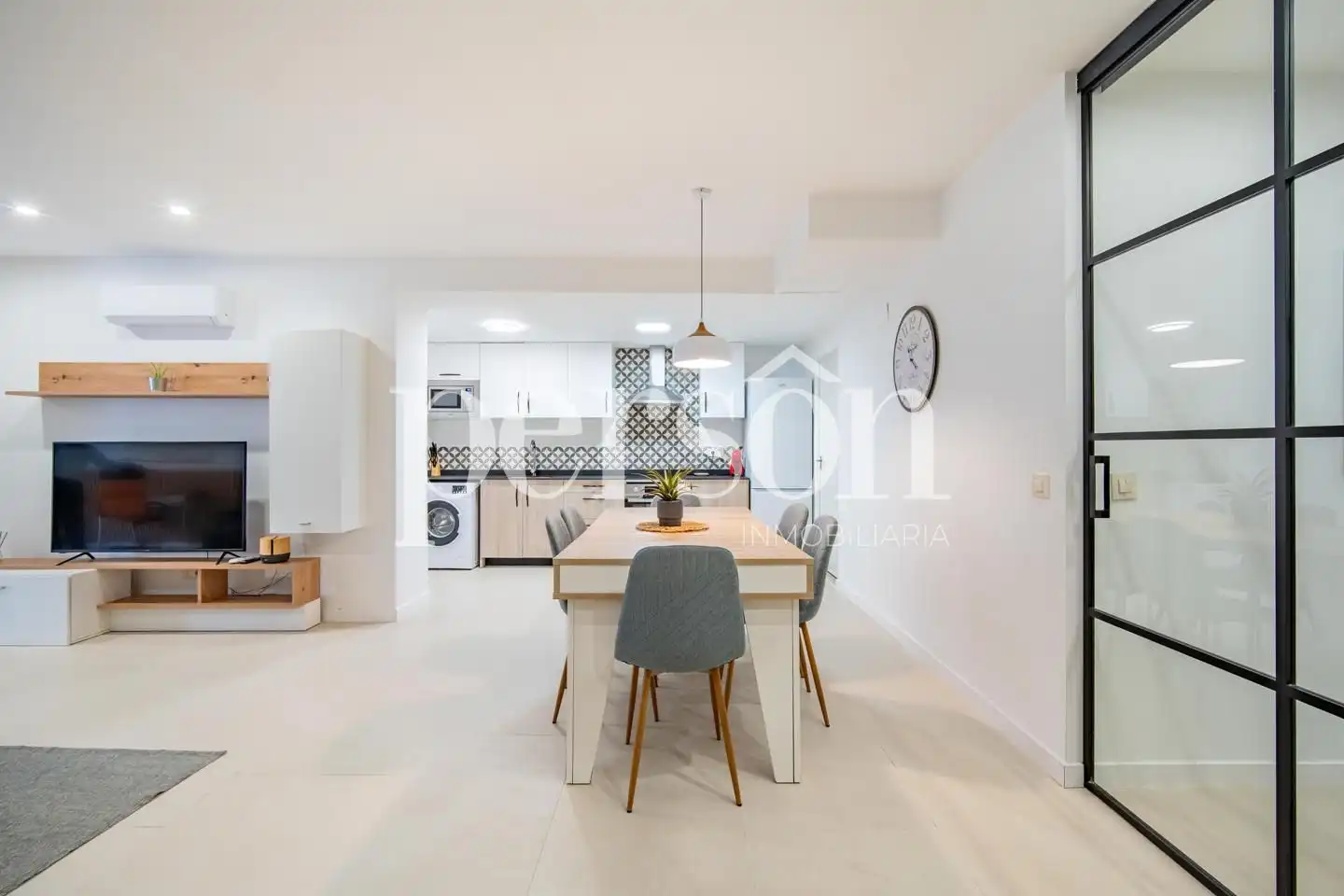 Kitchen of Ground floor for sale in Valencia  with Air Conditioner, Heating and Terrace