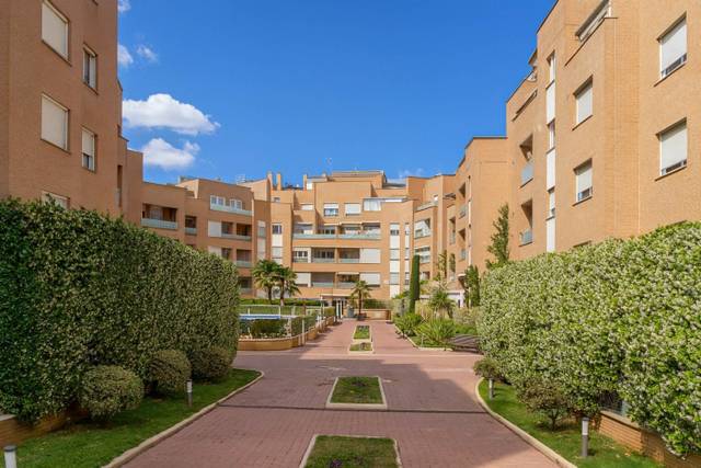 Piso en Venta en  Avenida de la Ermita en Arroyo de la Vega