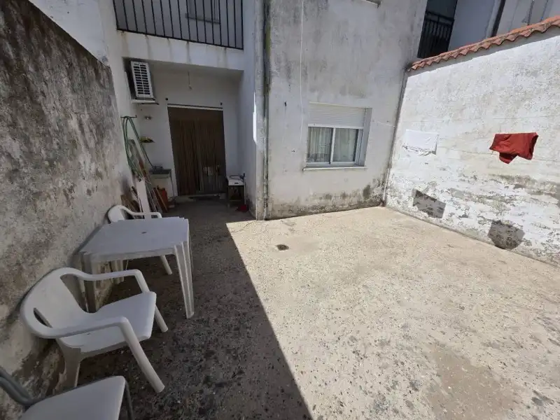 Jardí de Casa o xalet en venda en Valdeobispo amb Aire condicionat, Jardí privat i Terrassa