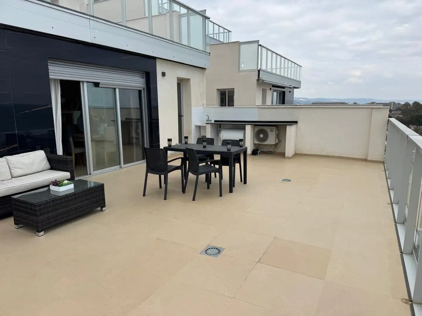 Apartament amb terrassa en venda a Calle Edificio Ciudad Jardín, imagen 15