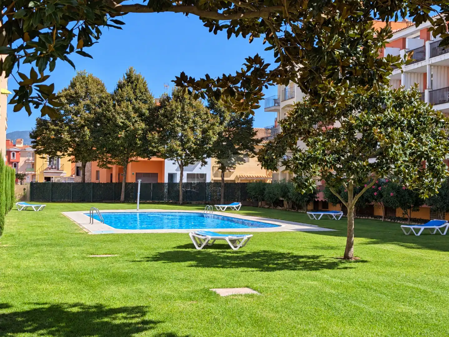 Piso con piscina en venta en N/A, imagen 2