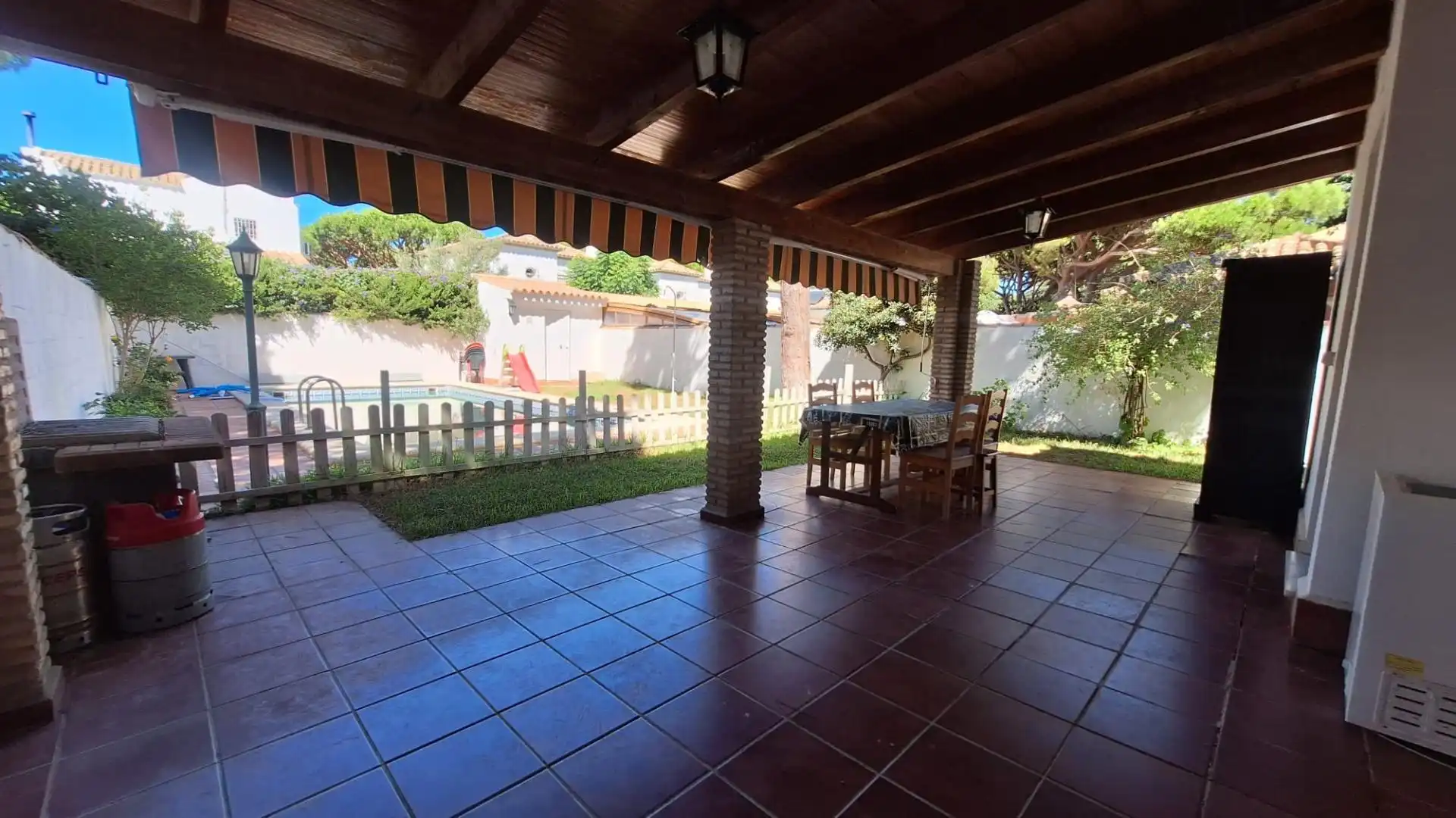Jardín de Casa o chalet de alquiler en Chiclana de la Frontera con Jardín privado y Piscina