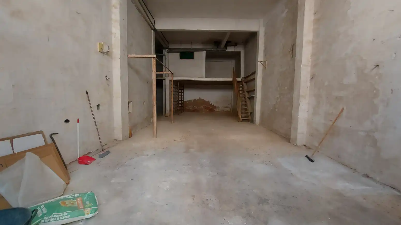 Business premises for sale in Calle Ronda de los Cuarteles, imagen 2