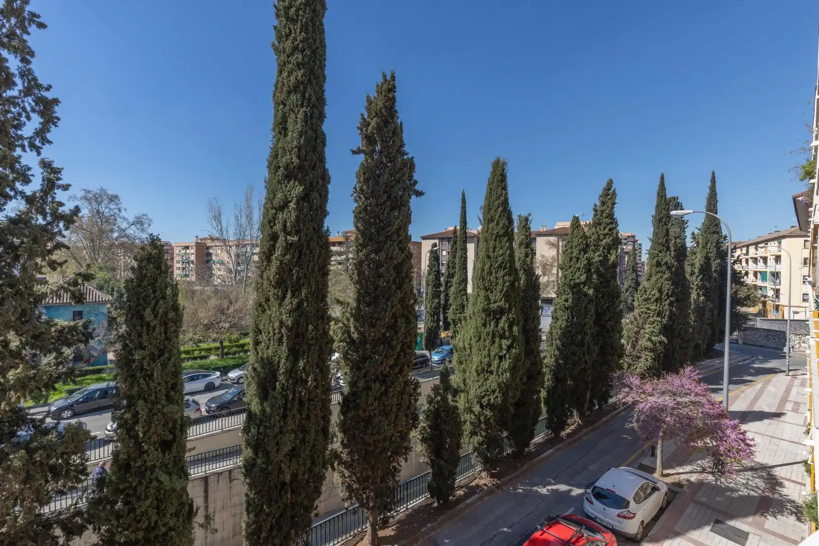 Vista exterior de Pis en venda en Granada amb Aire condicionat, Calefacció i Terrassa