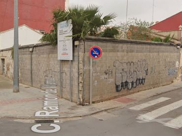 Terreny residencial en venda a Carrer de Ramon Villarroya 25