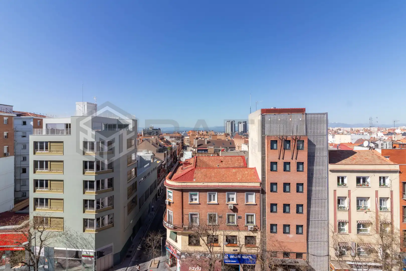 Vista exterior de Pis en venda en Madrid amb Aire condicionat, Calefacció i Parquet