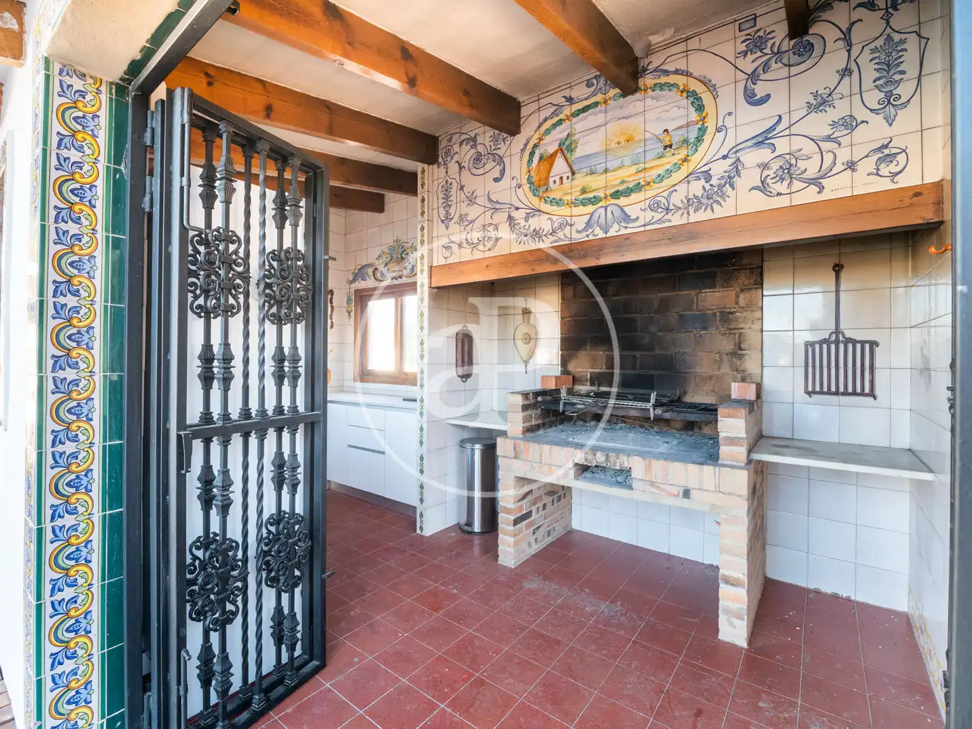 Cuina de Casa o xalet en venda en Manises amb Aire condicionat, Calefacció i Jardí privat