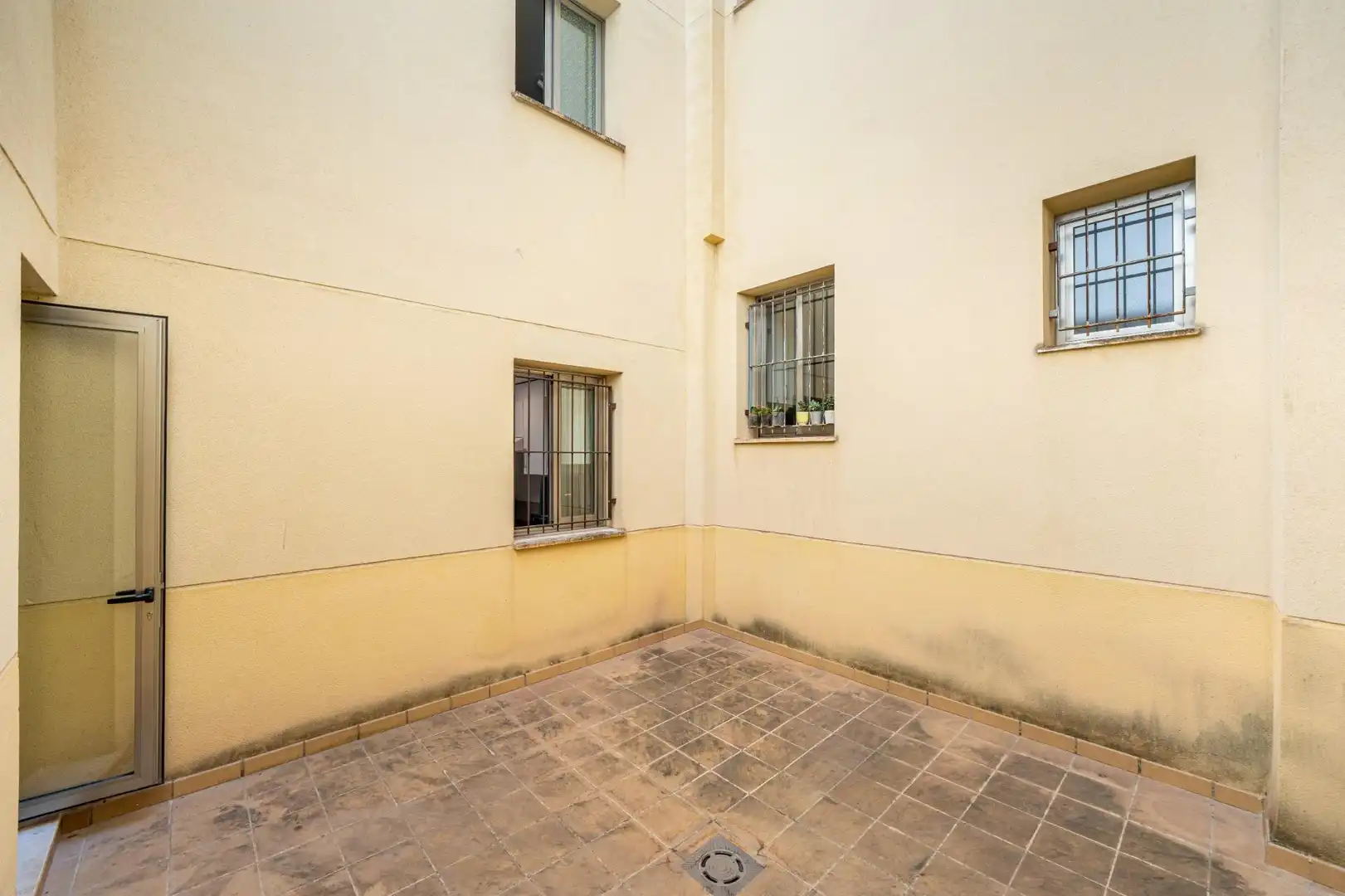 Vista exterior de Planta baja en venta en Inca