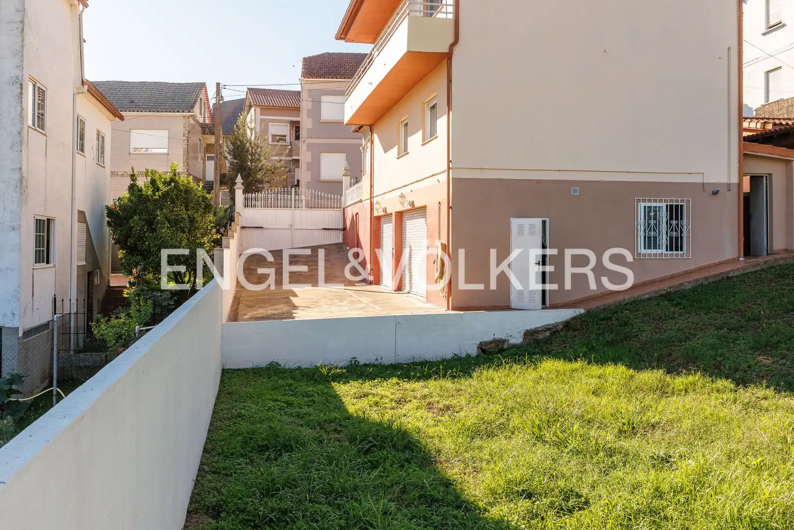 Exterior view of Houses for sale in Vigo   with Heating, Private garden and Terrace