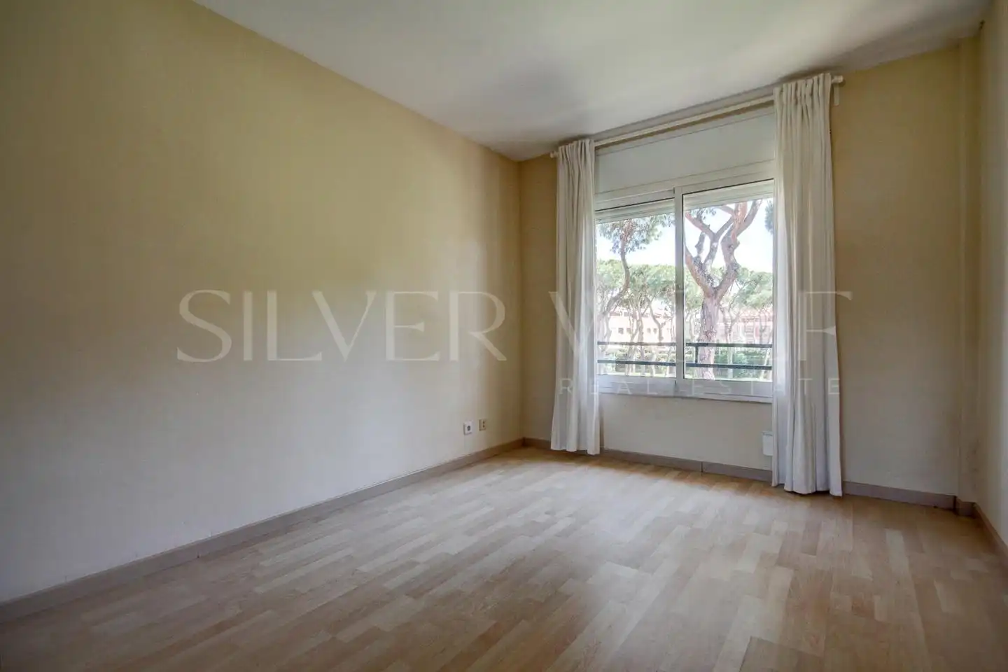 Schlafzimmer von Einfamilien-Reihenhaus zur Miete in Gavà mit Klimaanlage, Heizung und Privatgarten