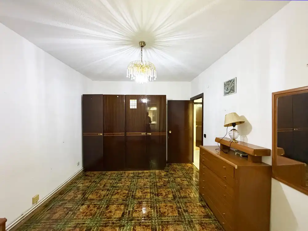Habitación de Planta baja en venta en Pinto con Calefacción