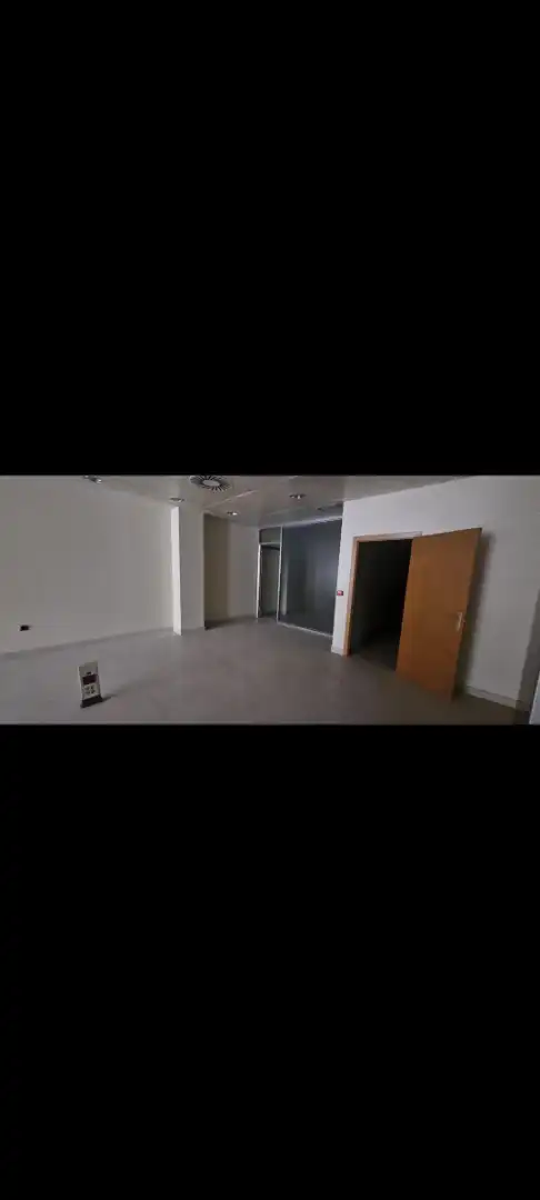 Business premises for sale in Calle Alcalde Juan Barranquero, imagen 2