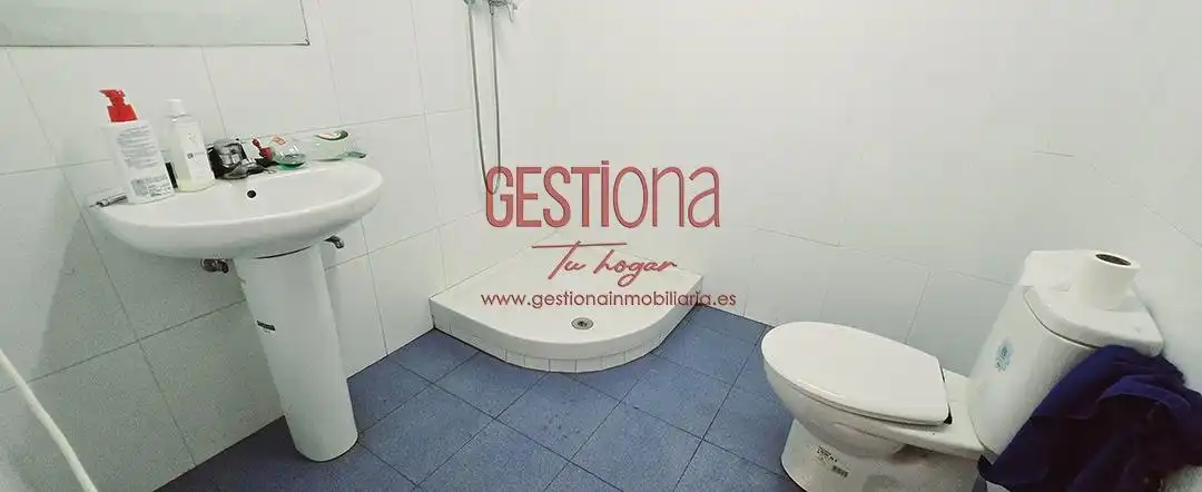 Bathroom of Industrial buildings for sale in Marina de Cudeyo