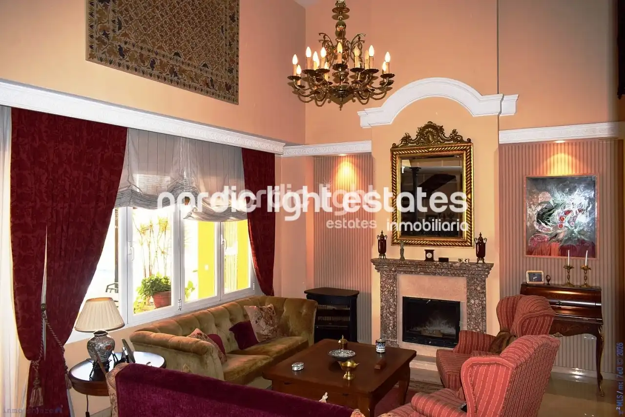 Casa con piscina en venta en Vélez-Málaga ciudad, imagen 3