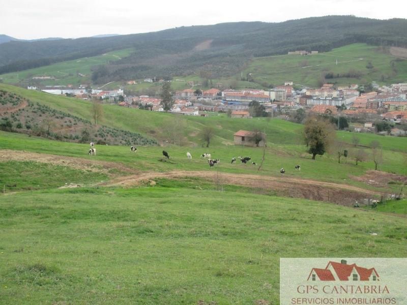 Casa o xalet en venda en Piélagos amb Traster i Balcó