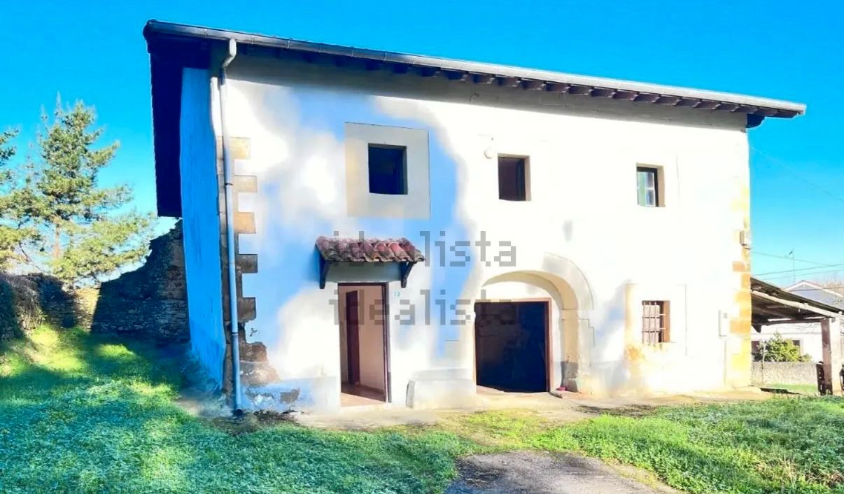 Exterior view of House or chalet for sale in Bárcena de Cicero  with Private garden and Terrace