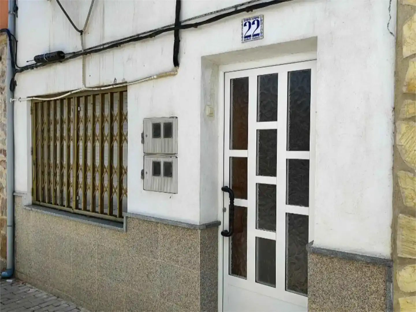 Vista exterior de Piso en venta en Ahigal con Balcón