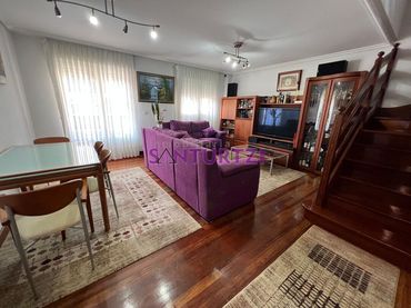 Dúplex con ascensor en venta en Kabiezes