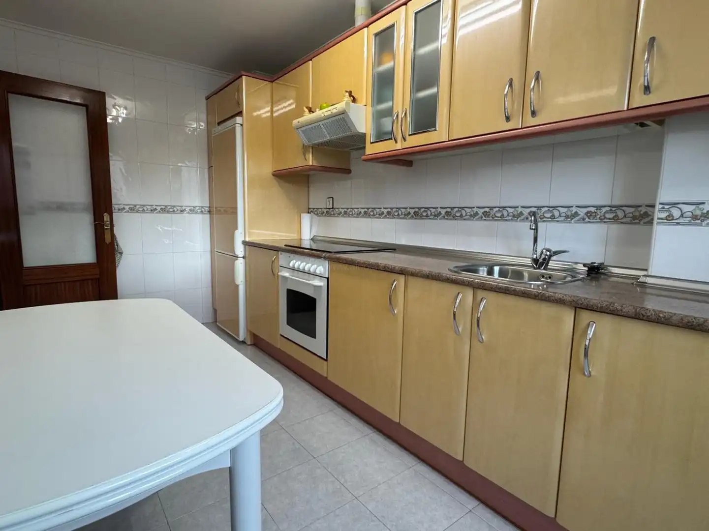 Kitchen of Flat for sale in  Logroño  with Heating, Parquet flooring and Storage room
