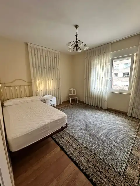 Habitación de Piso de alquiler en Avilés con Amueblado
