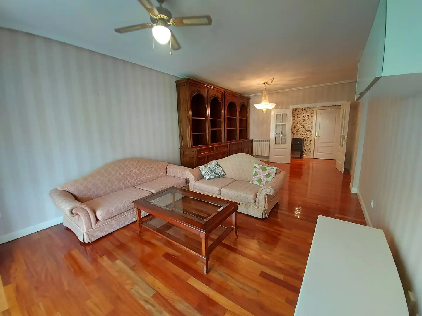 Wohnzimmer von Wohnung zum Verkauf in  Logroño mit Heizung, Parkett und Terrasse