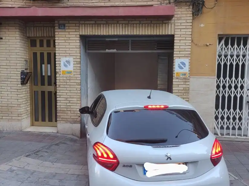 Parkplatz von Garage zur Miete in Alicante / Alacant