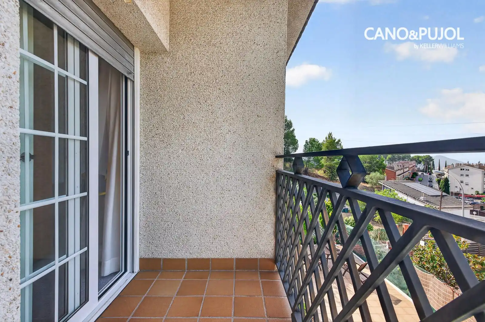 Balcony of Houses for sale in Ca n'Oriol