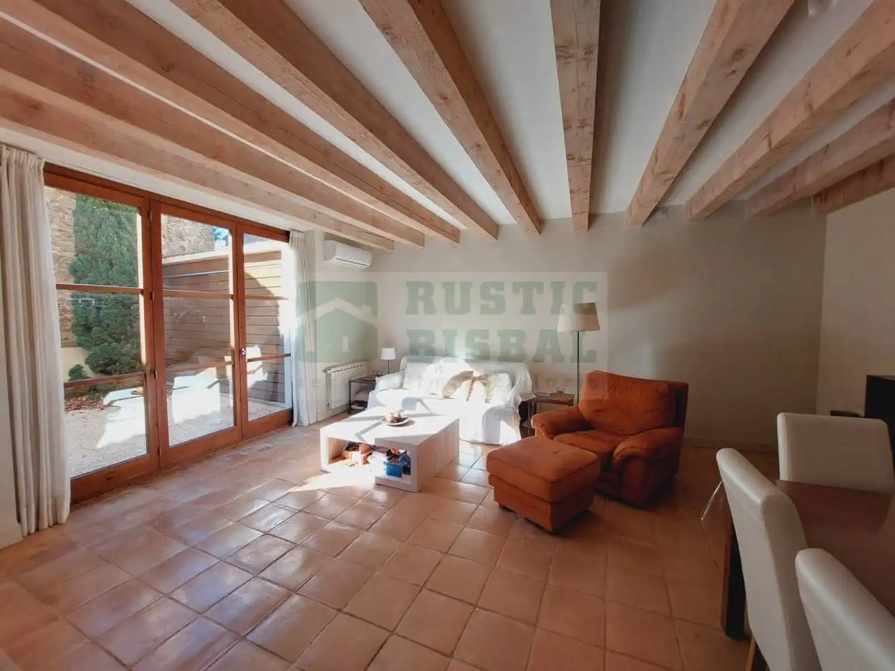Living room of Country homes for rent in Fontanilles  with Air Conditioner, Heating and Private garden