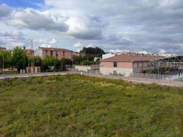 Terreny residencial en venda a CORTS VALENCIANES
