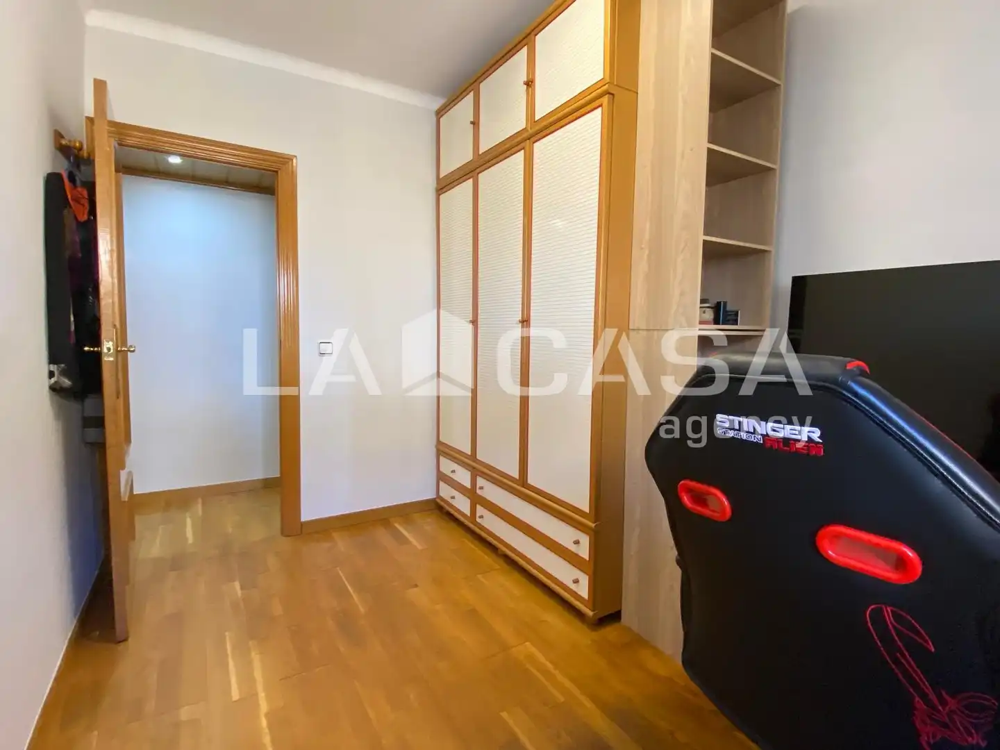 Ático en venta en Santa Coloma de Gramenet con Calefacción y Terraza