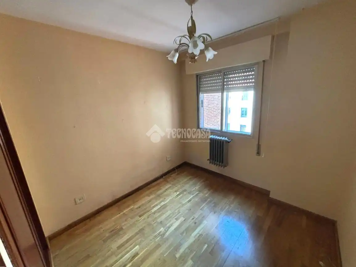 Habitación de Piso en venta en Medina del Campo con Calefacción